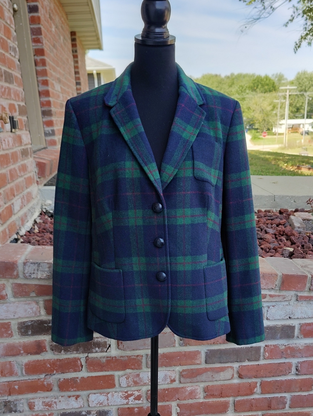 Talbots Wool Blend Plaid Button Blazer Jacket Size 16 Petite Preppy Plus Size